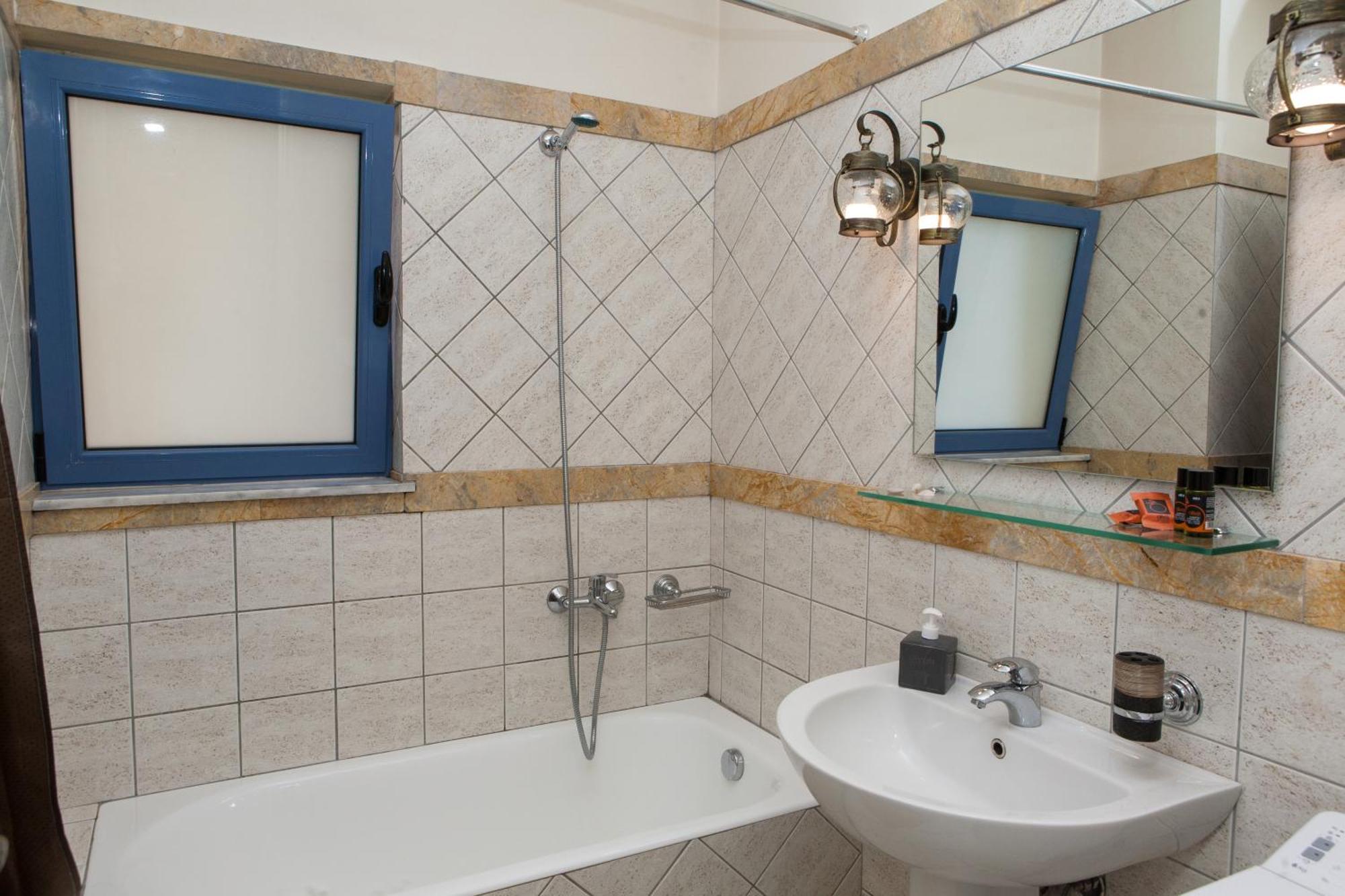 Nais & Apartamento La Canea