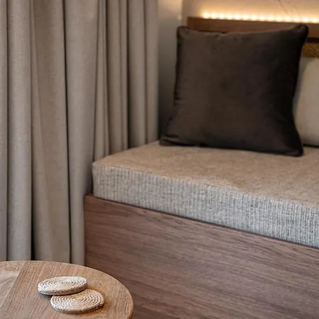 Nais Apartments & Studios Chania  Zimmer foto