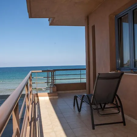 Nais Apartments & Studios Chania  Zimmer foto
