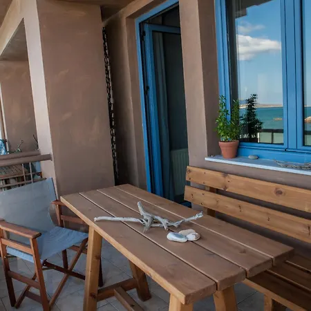 Nais Apartments & Studios Chania  Zimmer foto